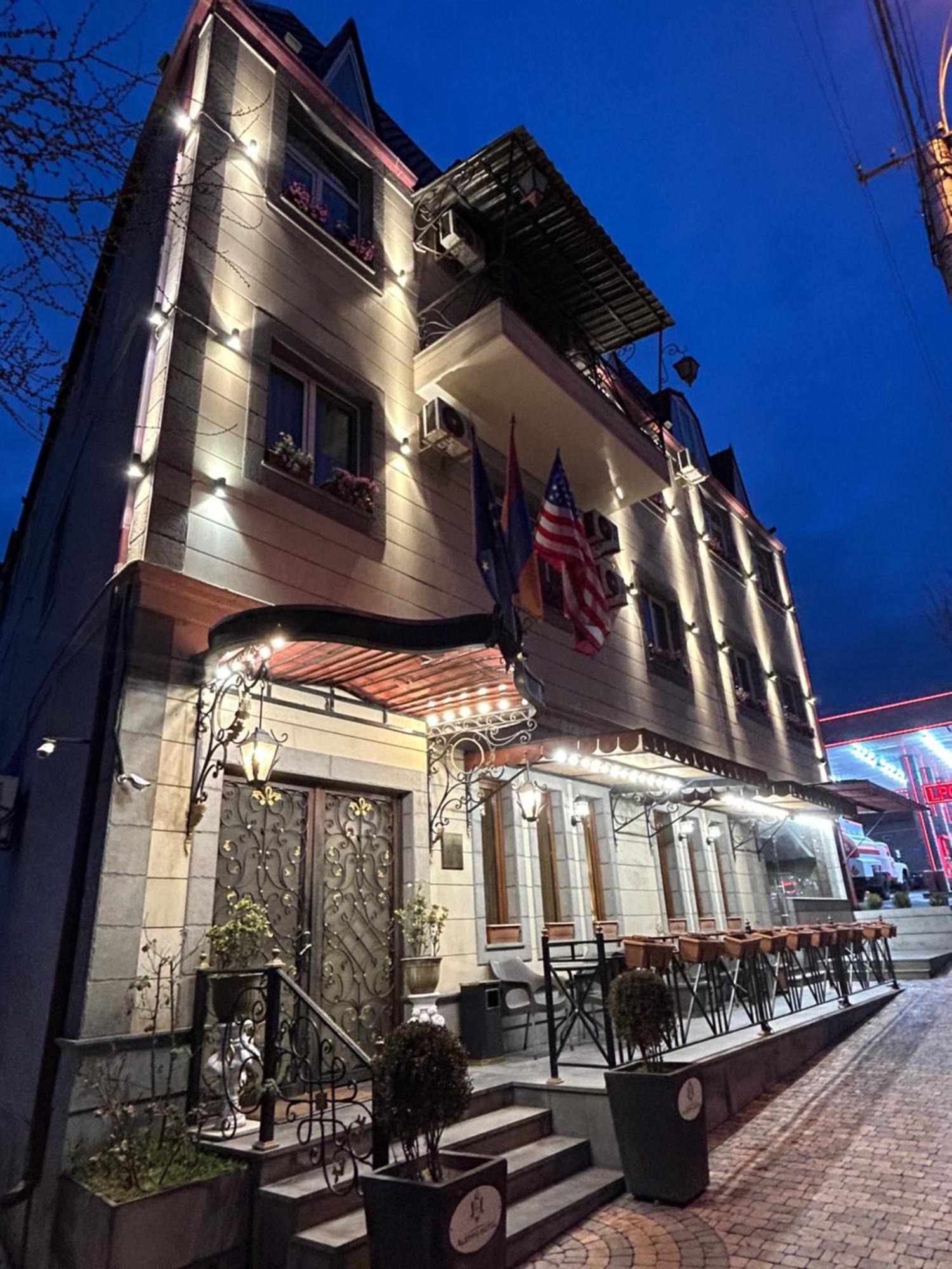Aleppo Hotel Yerevan Luaran gambar