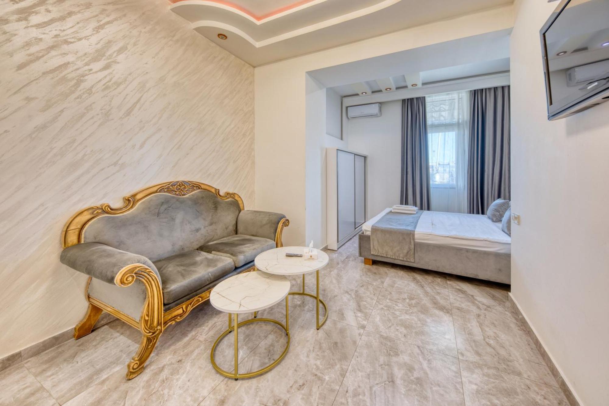 Aleppo Hotel Yerevan Luaran gambar