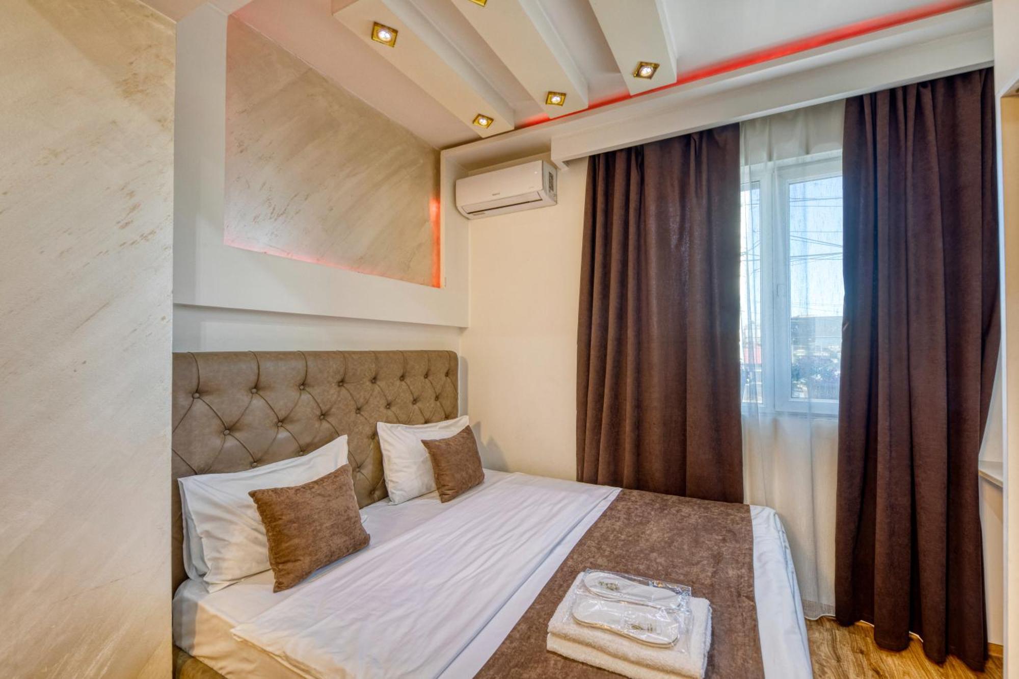 Aleppo Hotel Yerevan Luaran gambar