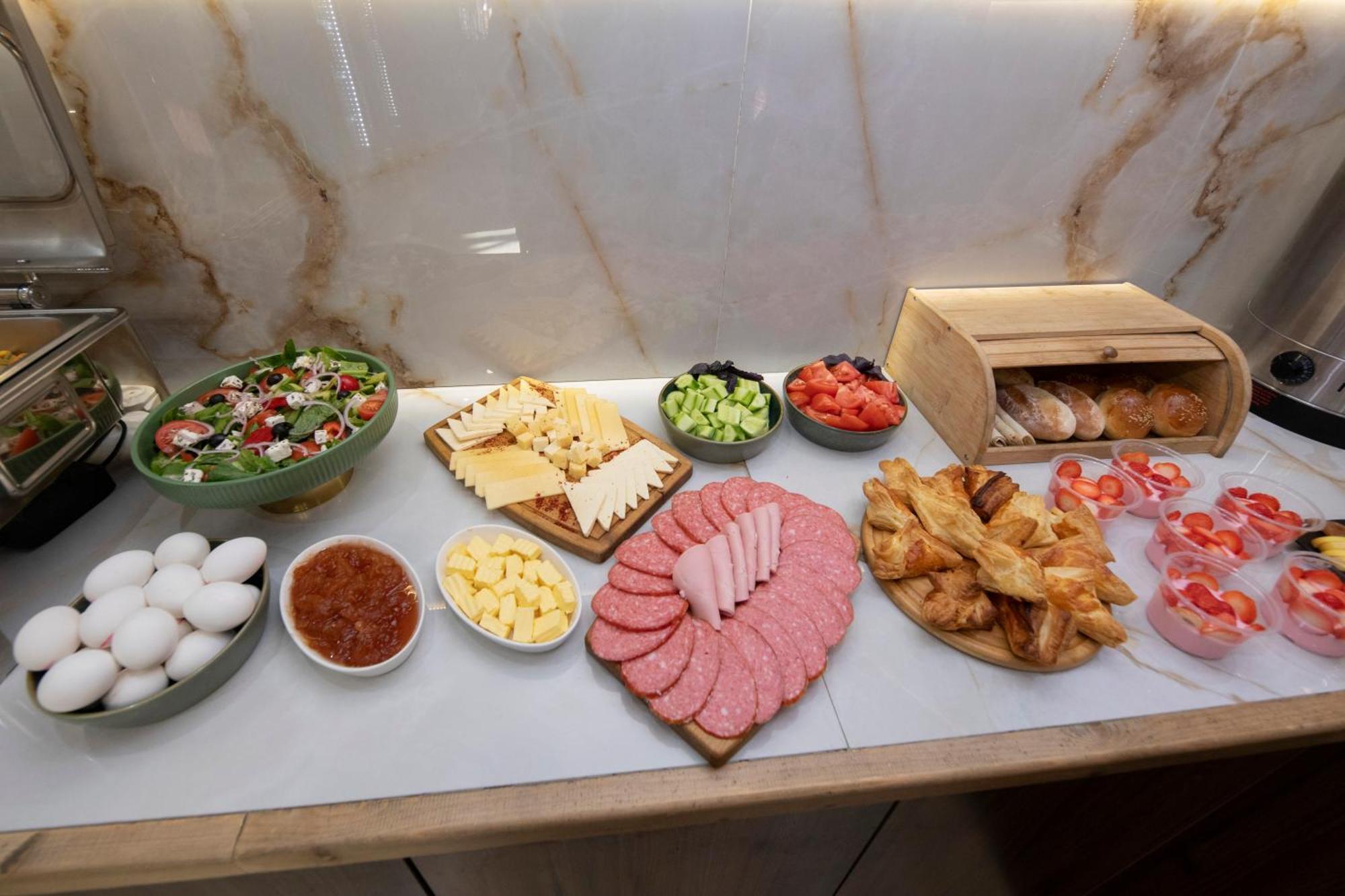 Aleppo Hotel Yerevan Luaran gambar